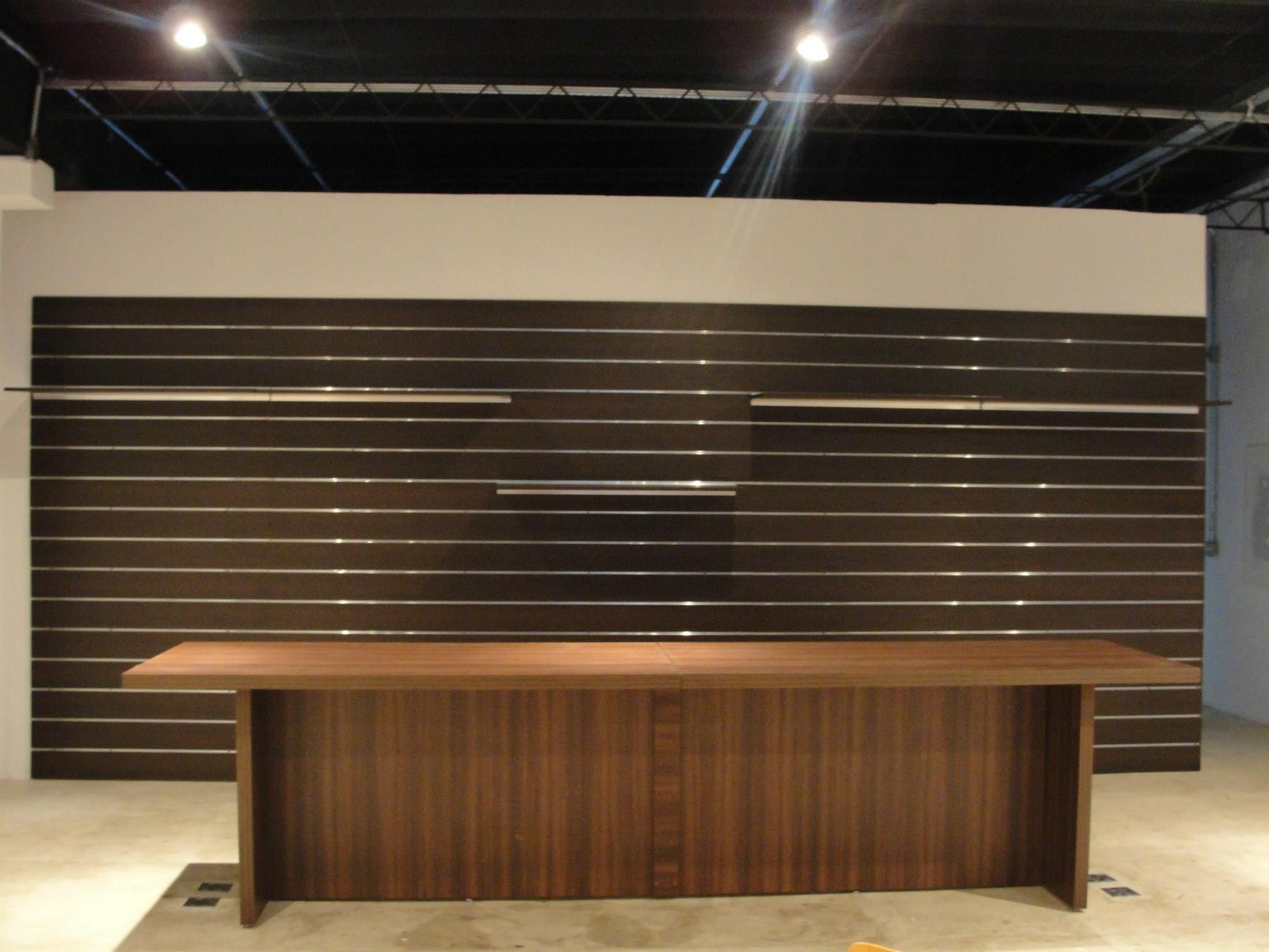 Móveis planejados comerciais - Expositores para produtos